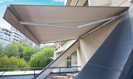 Choisissez des stores bannes adapt&eacute;s pour valoriser votre ext&eacute;rieur